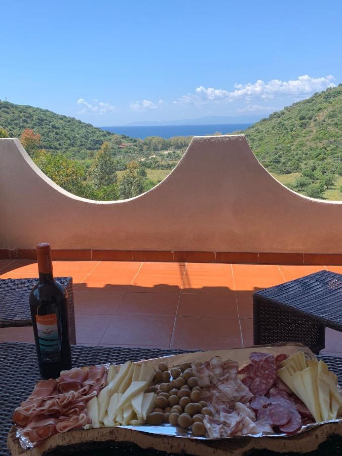 Villa Peppo Marongiu 外观 照片